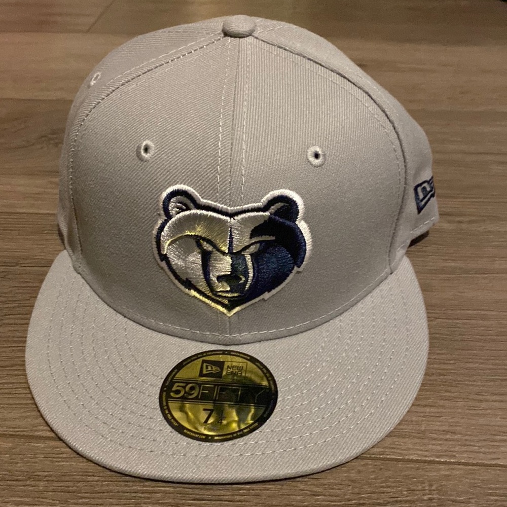 NBA New Era Gray Memphis Grizzlies 59FIFTY Fitted Hat